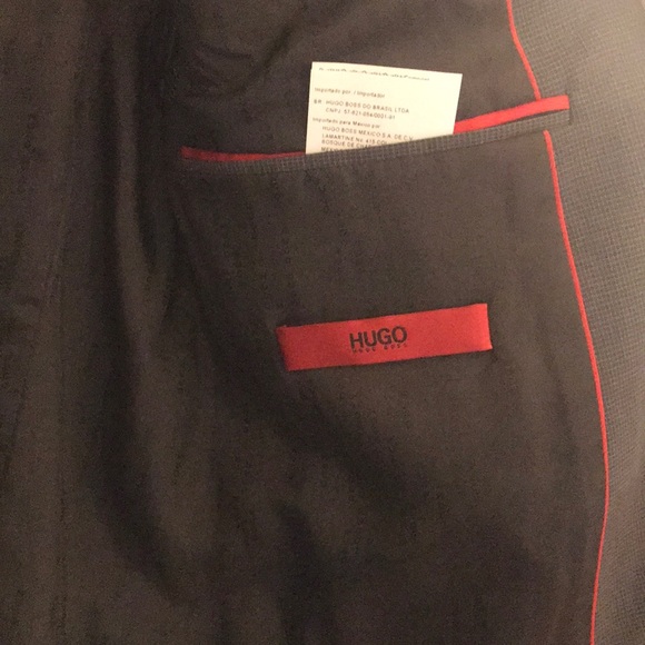 Hugo Boss suit - Picture 3 of 4